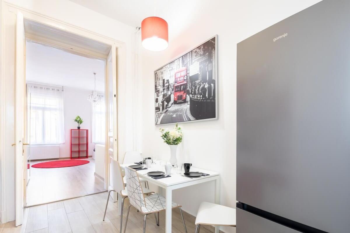 Super Central Convenient Apartment Budapešť Exteriér fotografie