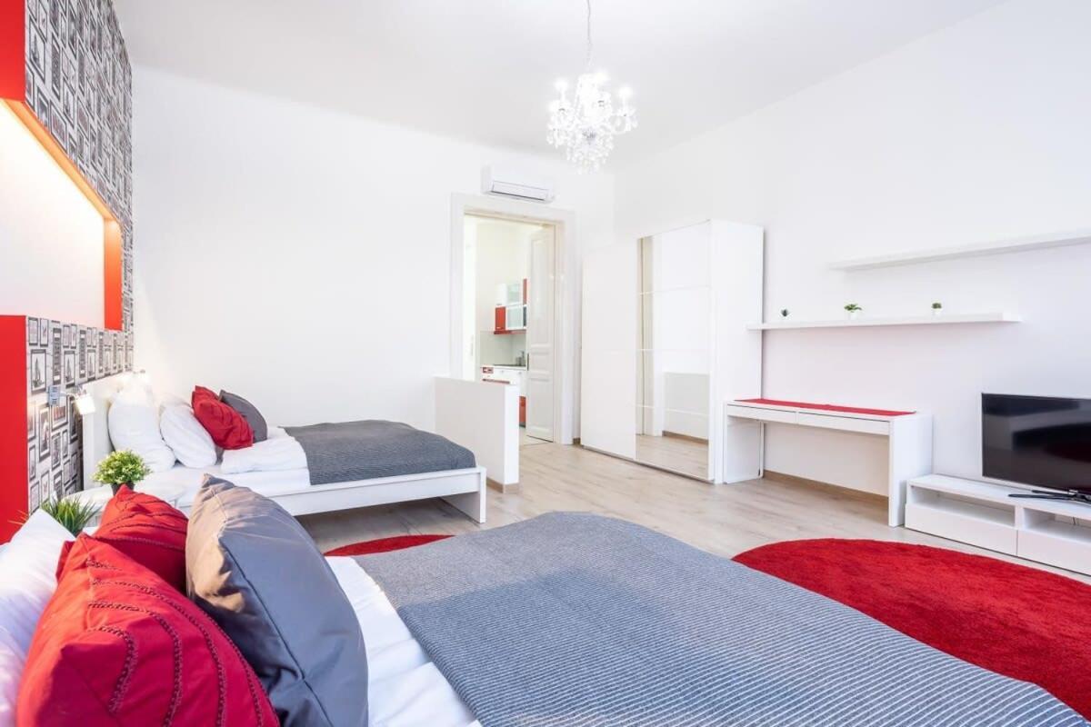 Super Central Convenient Apartment Budapešť Exteriér fotografie